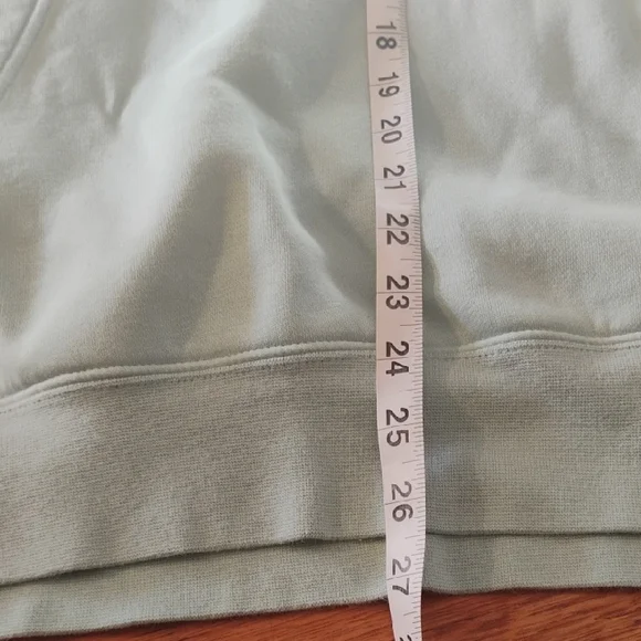 Nike Light Pastel  Green  Hoodie . Size XL. Beautiful Color For Spring 🌼. - Picture 5 of 7